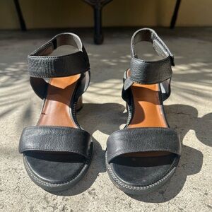 Franco Sarto Sandals